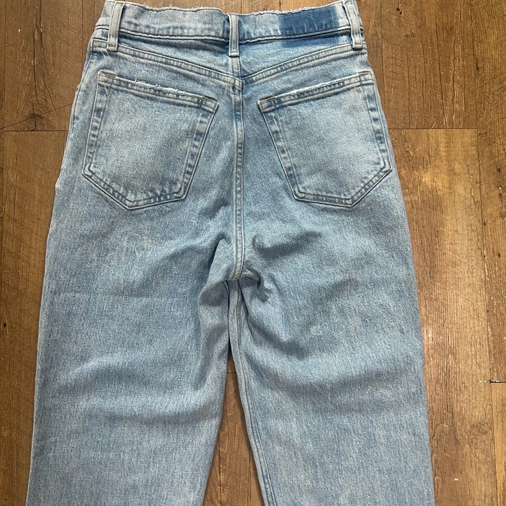 Abercrombie 90s Straight High Rise Crossover Waist Jeans Light Wash Raw Hem 27 - Picture 10 of 13